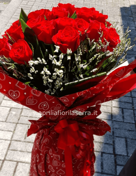 Bouquet rose rosse H cm 60